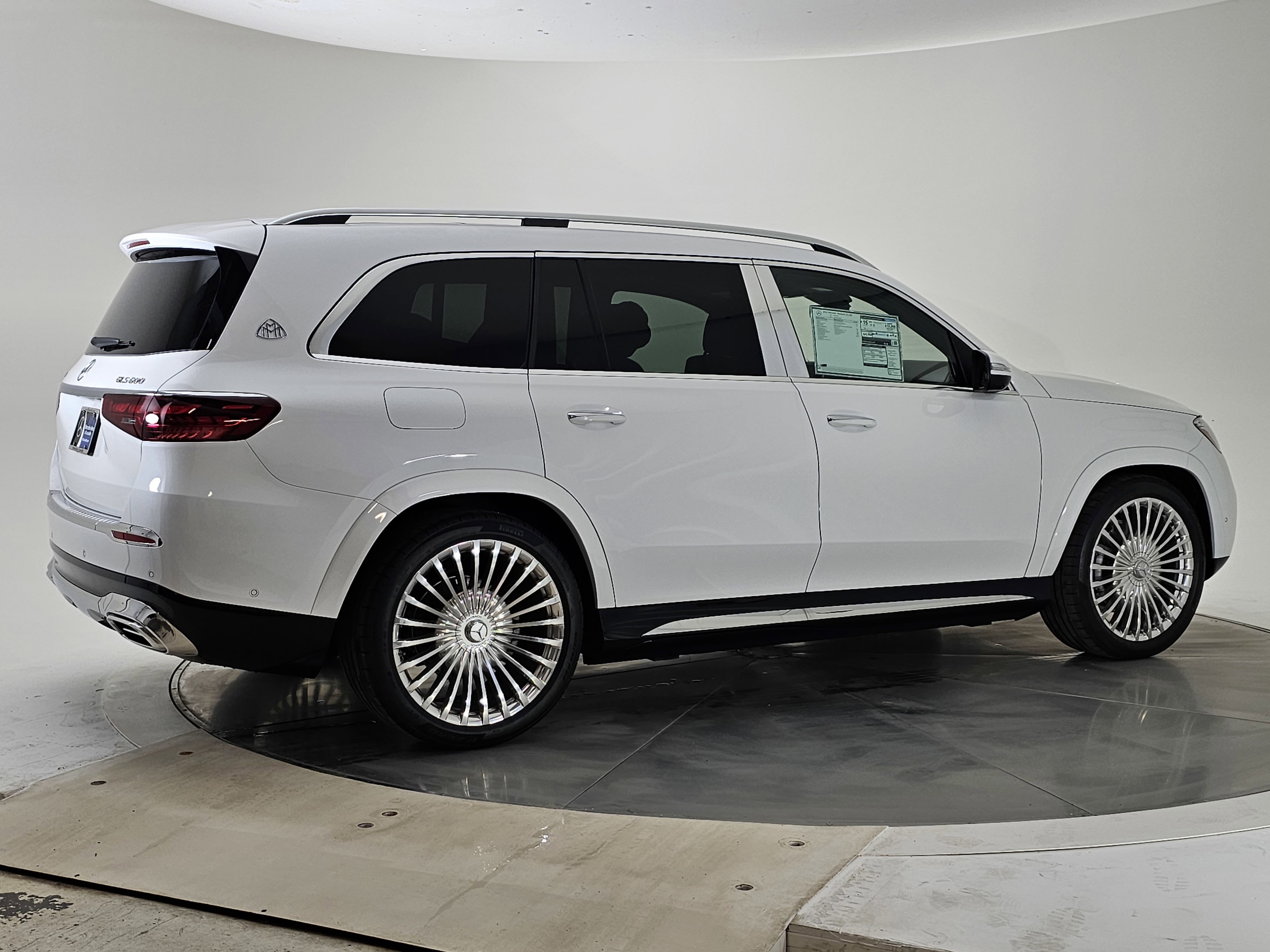 New 2026 Mercedes-Benz Maybach GLS 600 4MATIC image 3