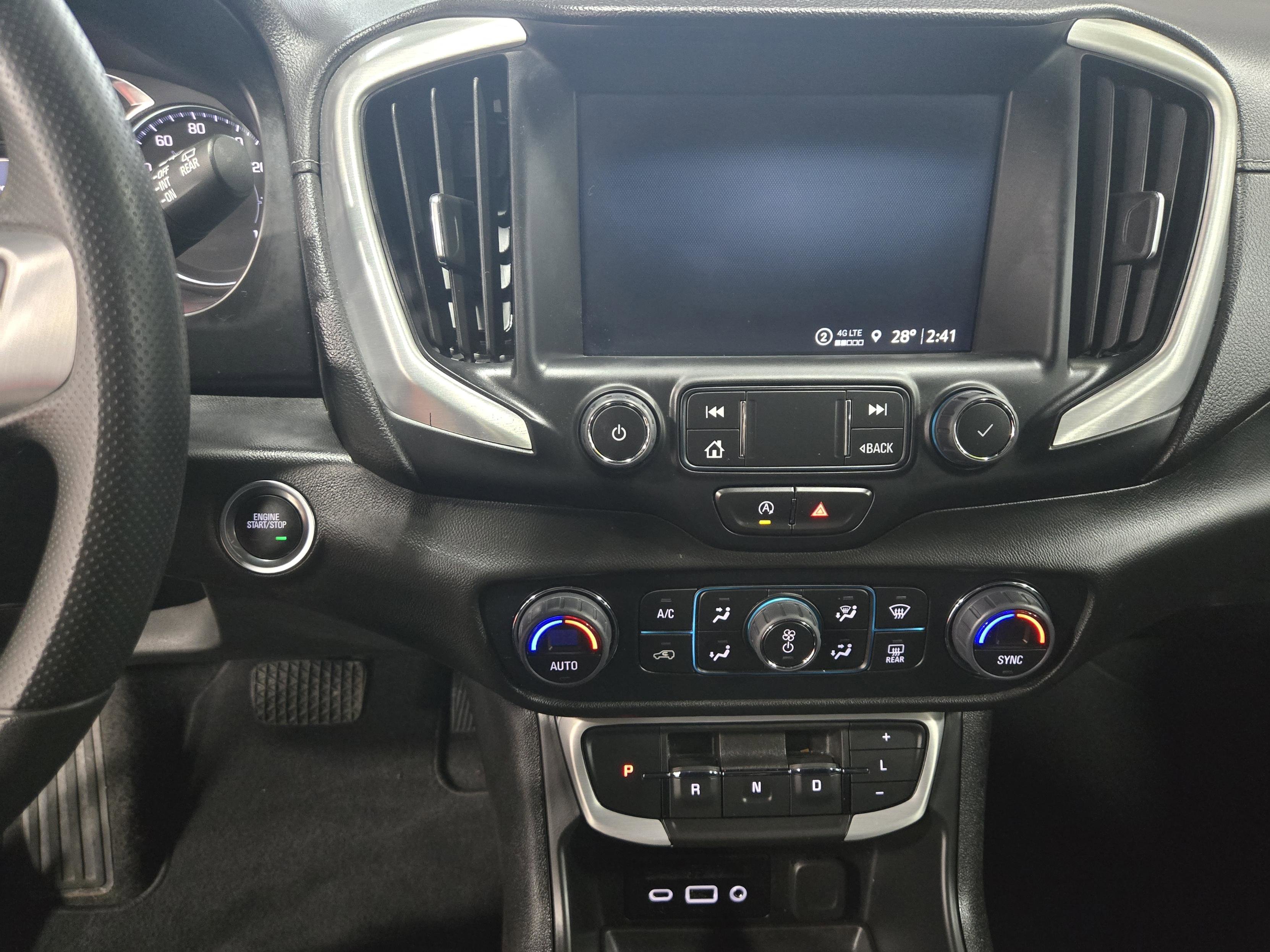 Certified 2022 GMC Terrain SLE w/ Driver Convenience Package image 14