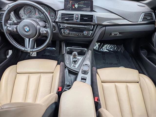 Used 2016 BMW M4 Convertible image 17