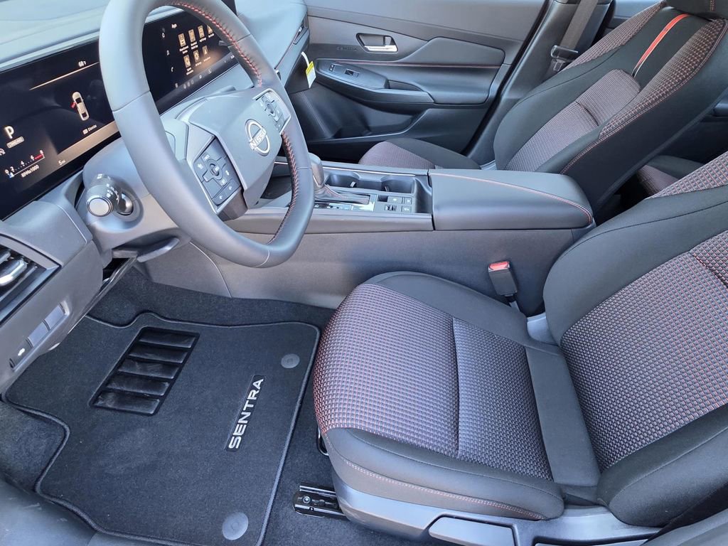 New 2026 Nissan Sentra SR w/ Floor Mat Package FWD image 7