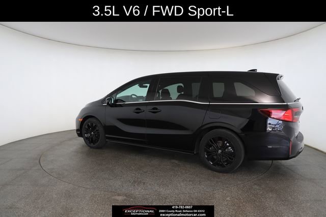 Used 2025 Honda Odyssey Sport-L image 10