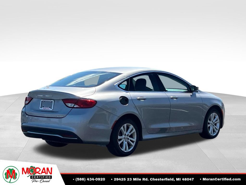 Used 2015 Chrysler 200 Limited FWD image 5