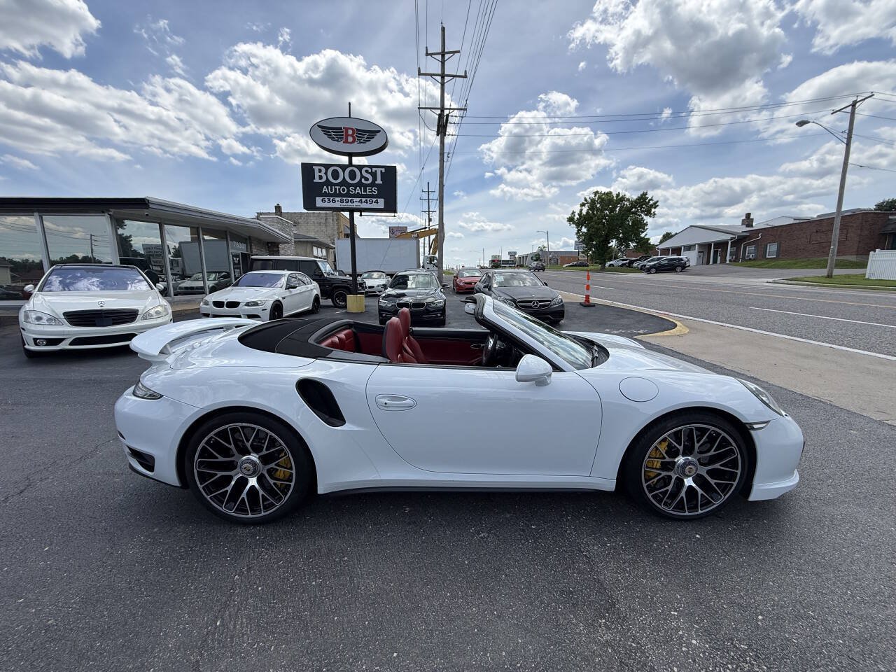 Used 2015 Porsche 911 Turbo S AWD/4WD image 8
