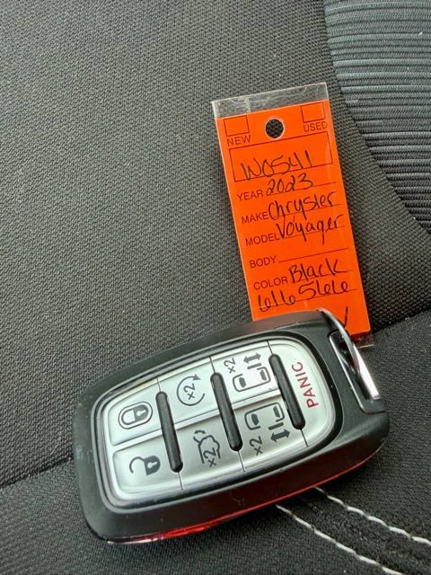 Used 2023 Chrysler Voyager LX FWD image 40