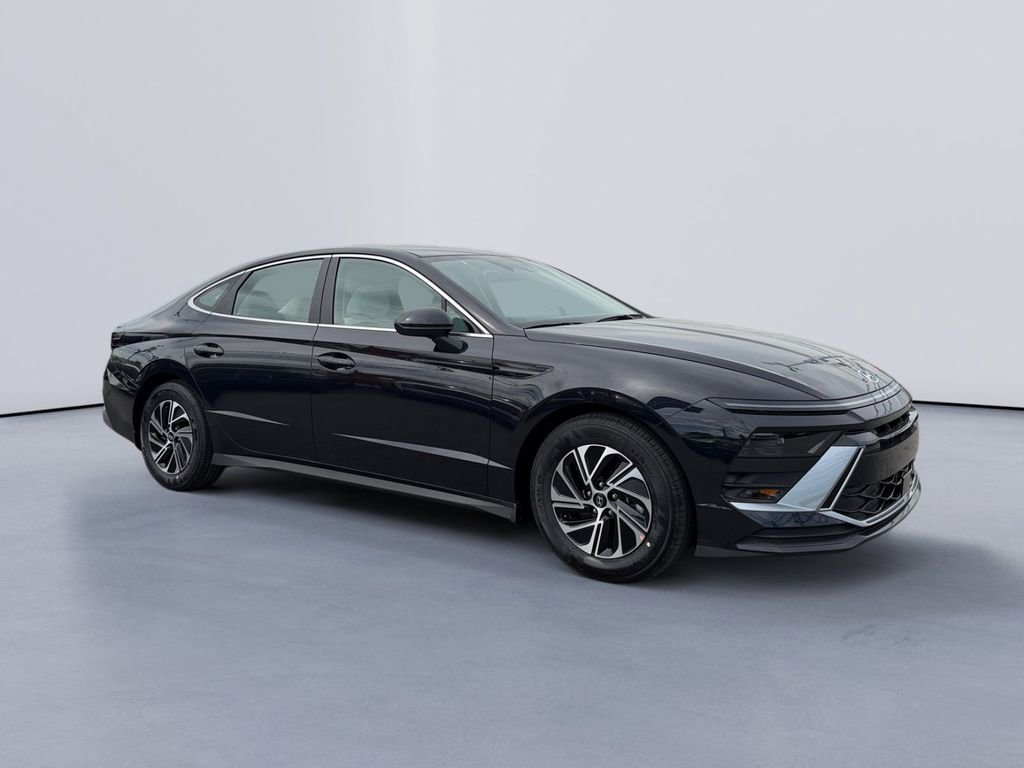 New 2026 Hyundai Sonata Blue