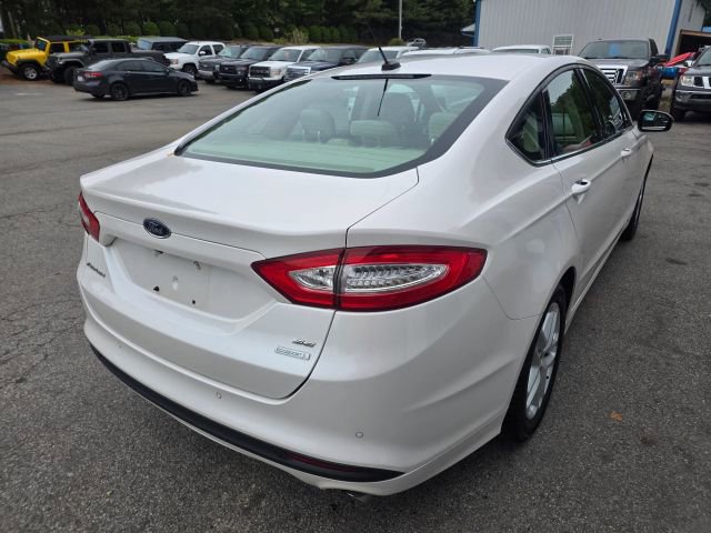 Used 2014 Ford Fusion SE FWD image 5