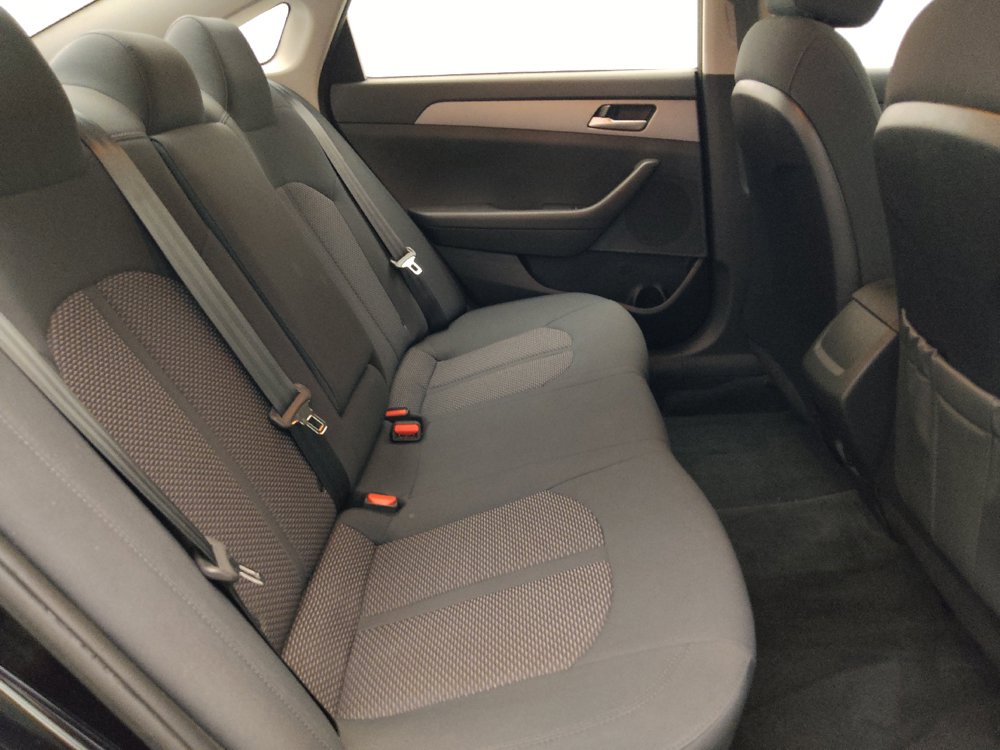 Used 2019 Hyundai Sonata SE FWD image 19
