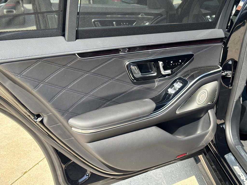 New 2025 Mercedes-Benz S 63 AMG S image 11