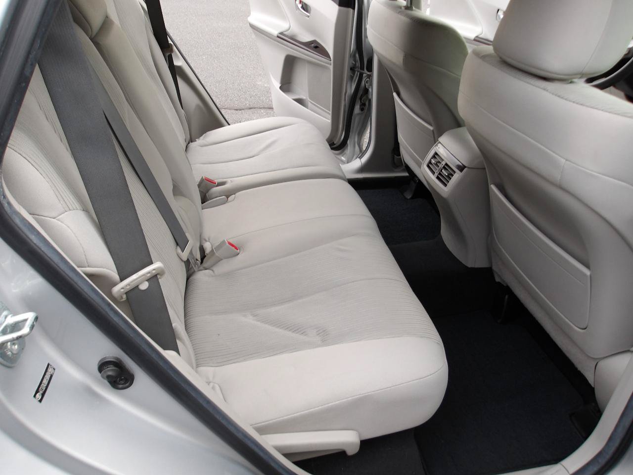 Used 2011 Toyota Venza FWD image 12
