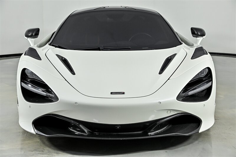 Used 2018 McLaren 720S RWD image 8