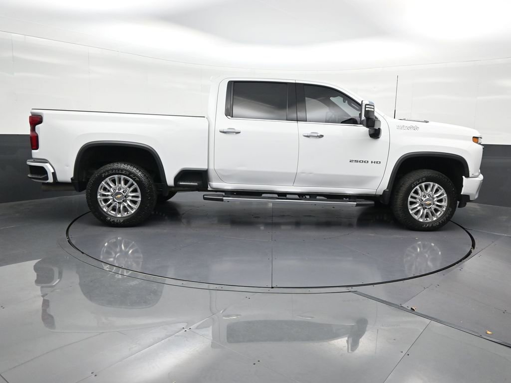 Used 2022 Chevrolet Silverado 2500 High Country AWD/4WD image 7