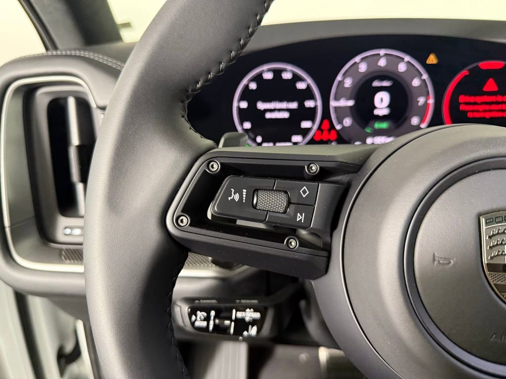 New 2025 Porsche Cayenne Turbo image 37