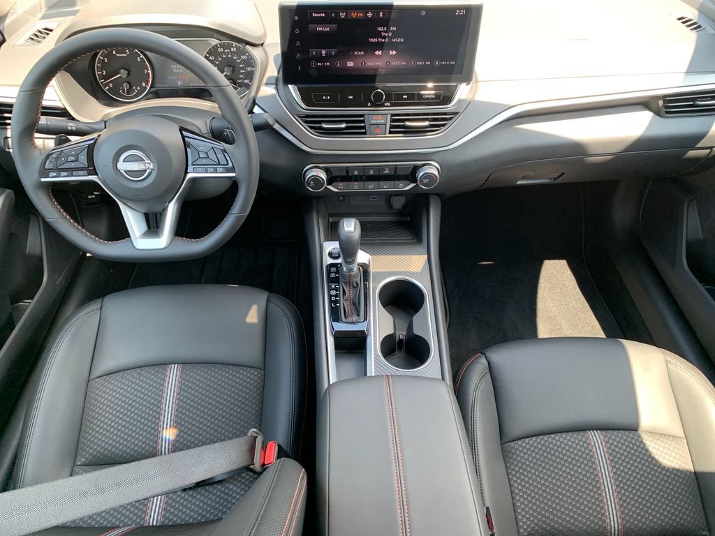 Used 2026 Nissan Altima 2.5 SR FWD image 14