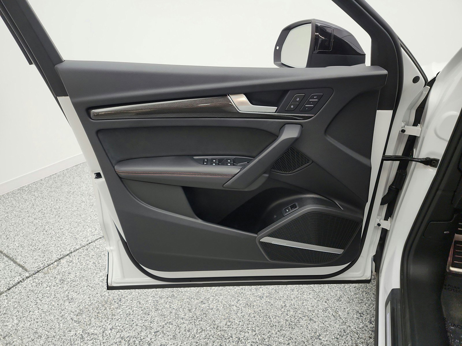 Used 2024 Audi SQ5 Premium Plus image 15