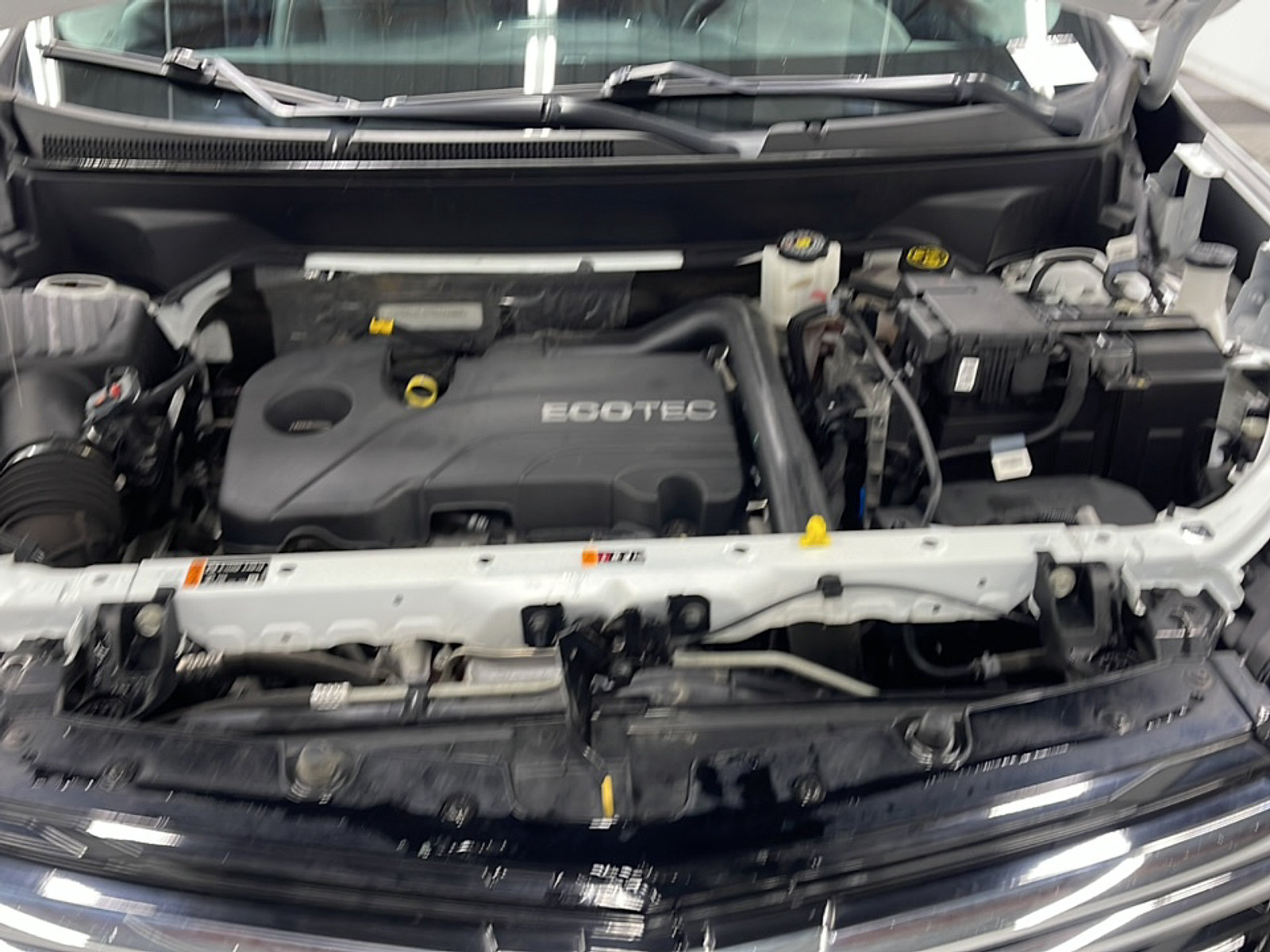 Used 2022 Chevrolet Equinox Premier AWD/4WD image 25