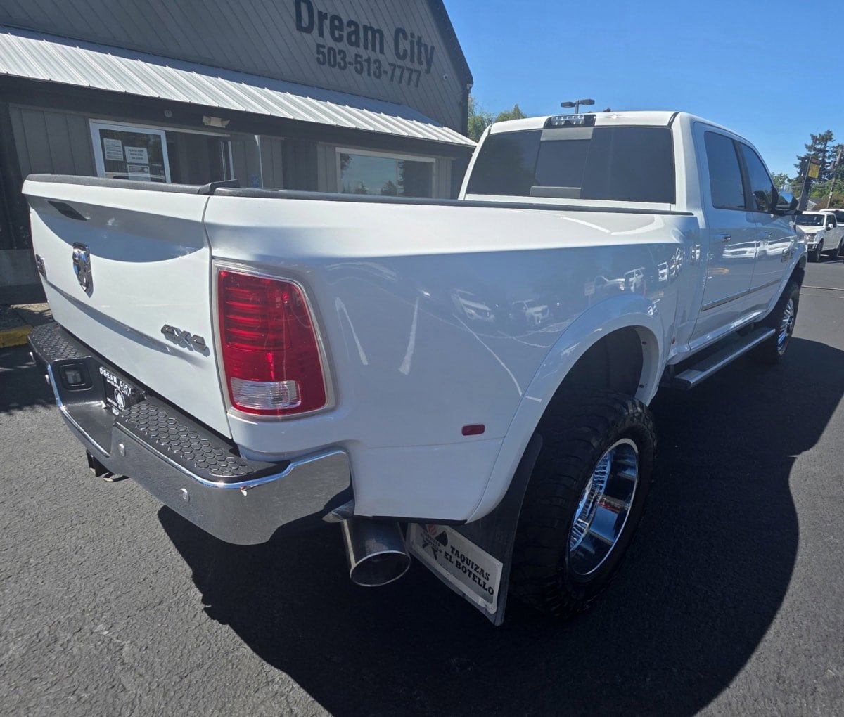 Used 2017 RAM 3500 Laramie Longhorn AWD/4WD image 7