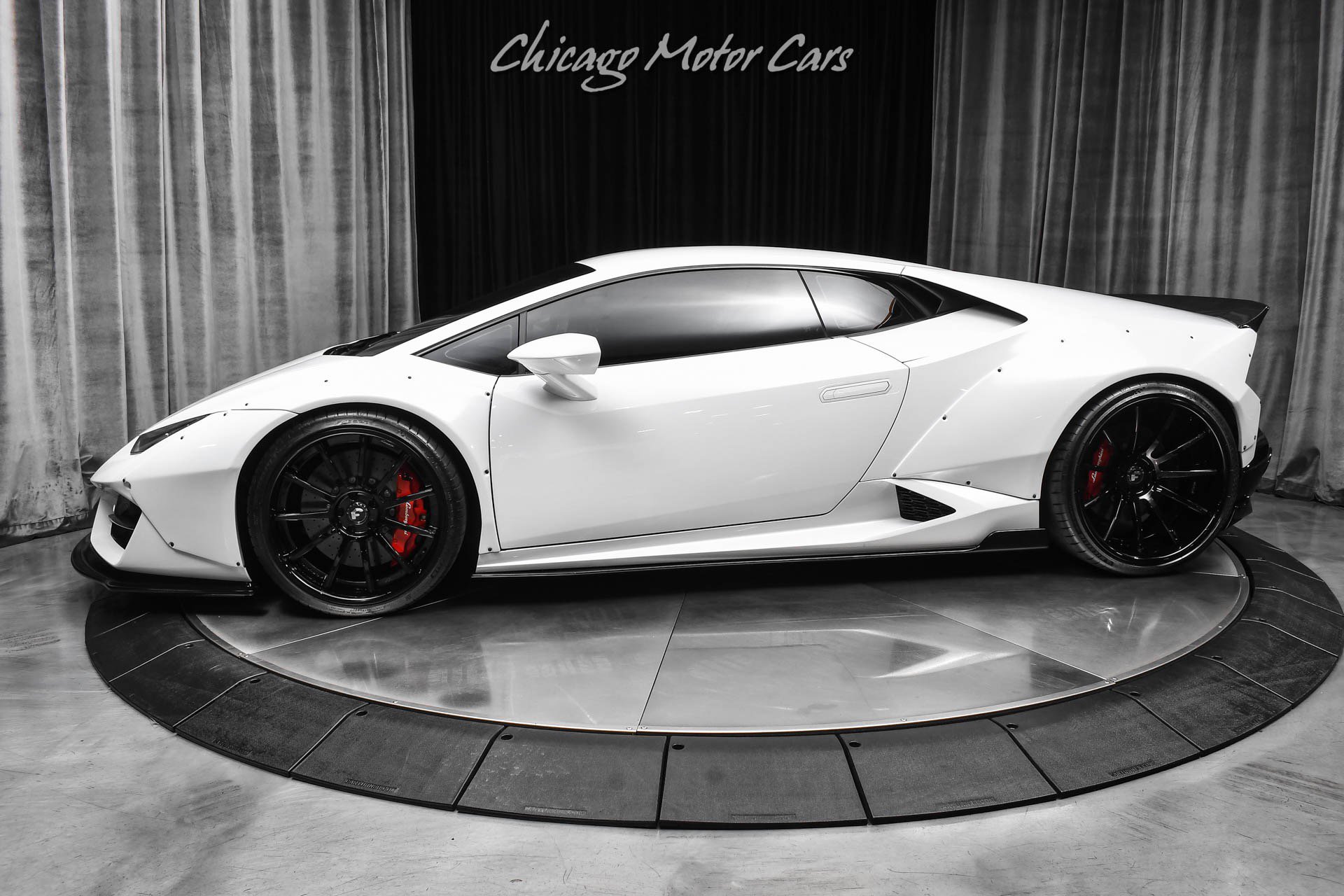 Used 2016 Lamborghini Huracan LP 580-2