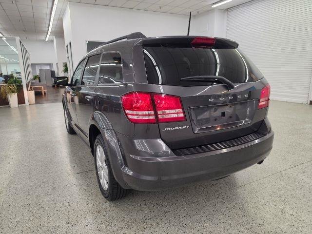 Used 2020 Dodge Journey SE FWD image 6