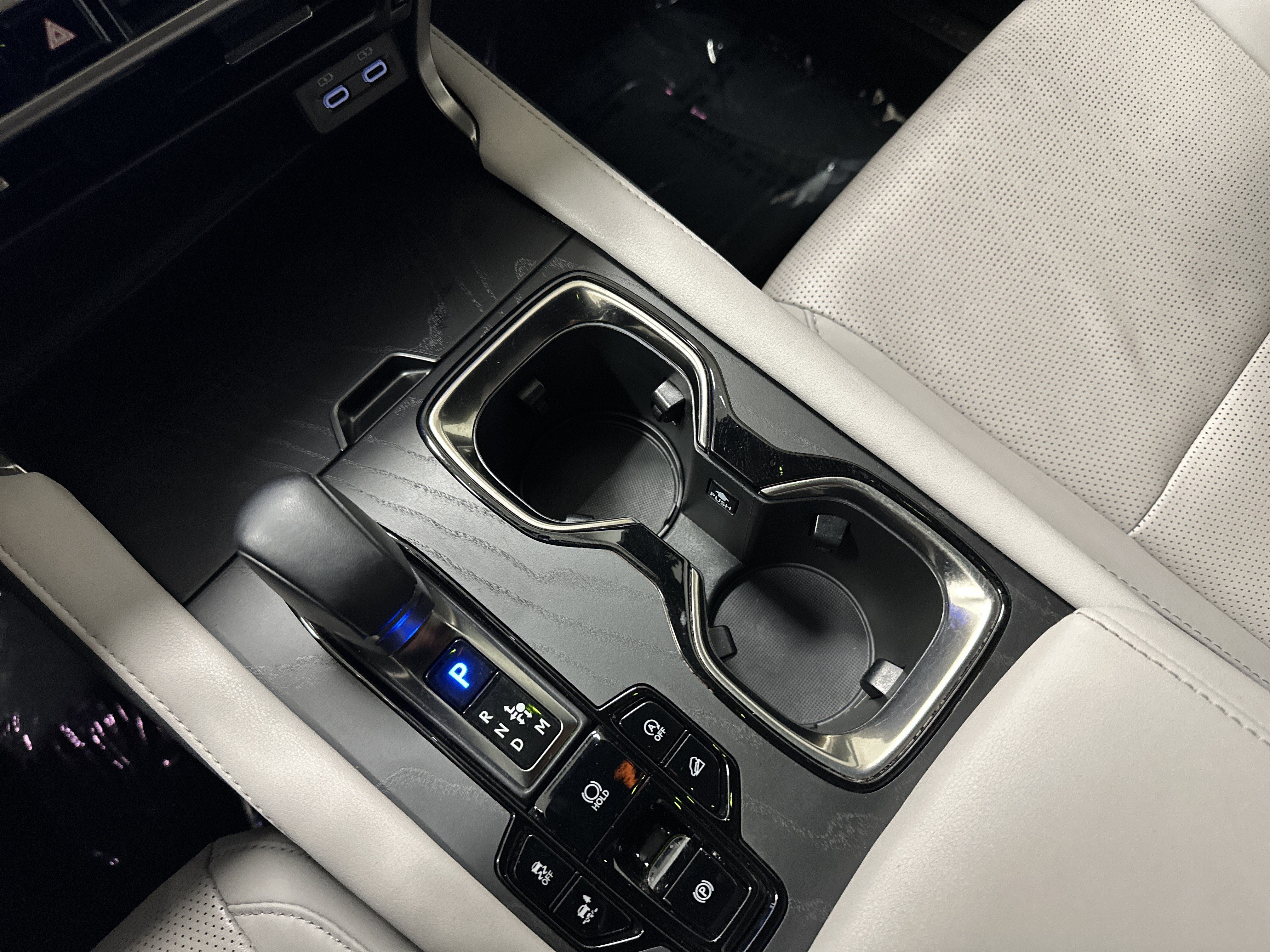 Certified 2023 Lexus RX 350 Premium Plus w/ Cold Area Package AWD/4WD image 26