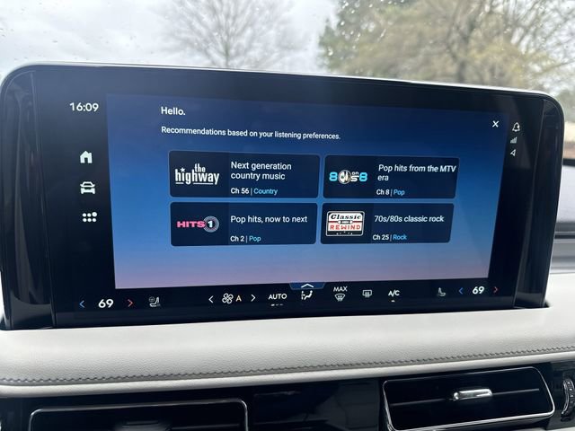 New 2026 Lincoln Aviator AWD image 16