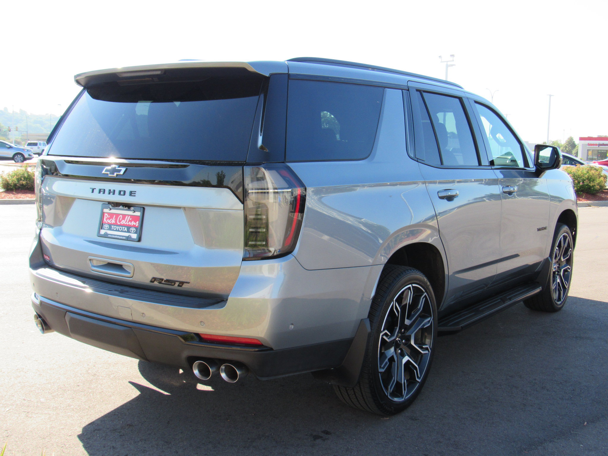 Used 2025 Chevrolet Tahoe RST w/ RST Capability Package AWD/4WD image 6
