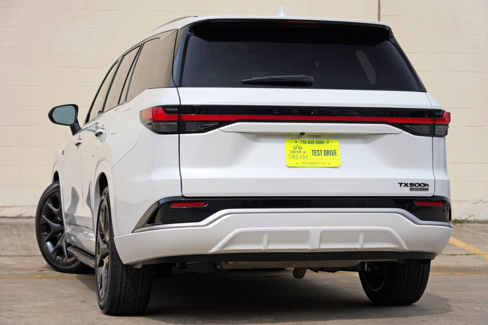 Used 2026 Lexus TX 500h AWD w/ Technology Package image 6