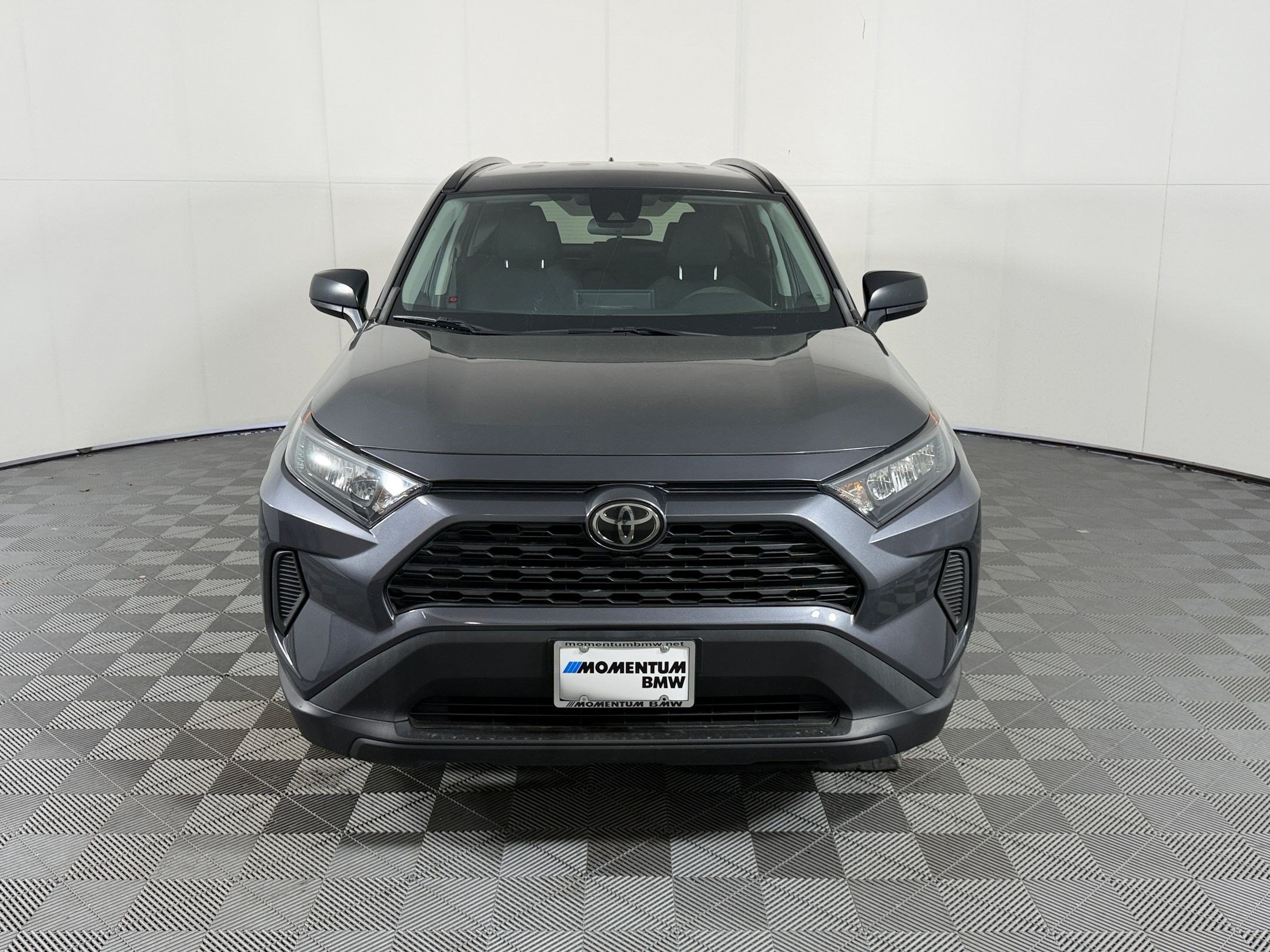 Used 2021 Toyota RAV4 LE FWD image 6