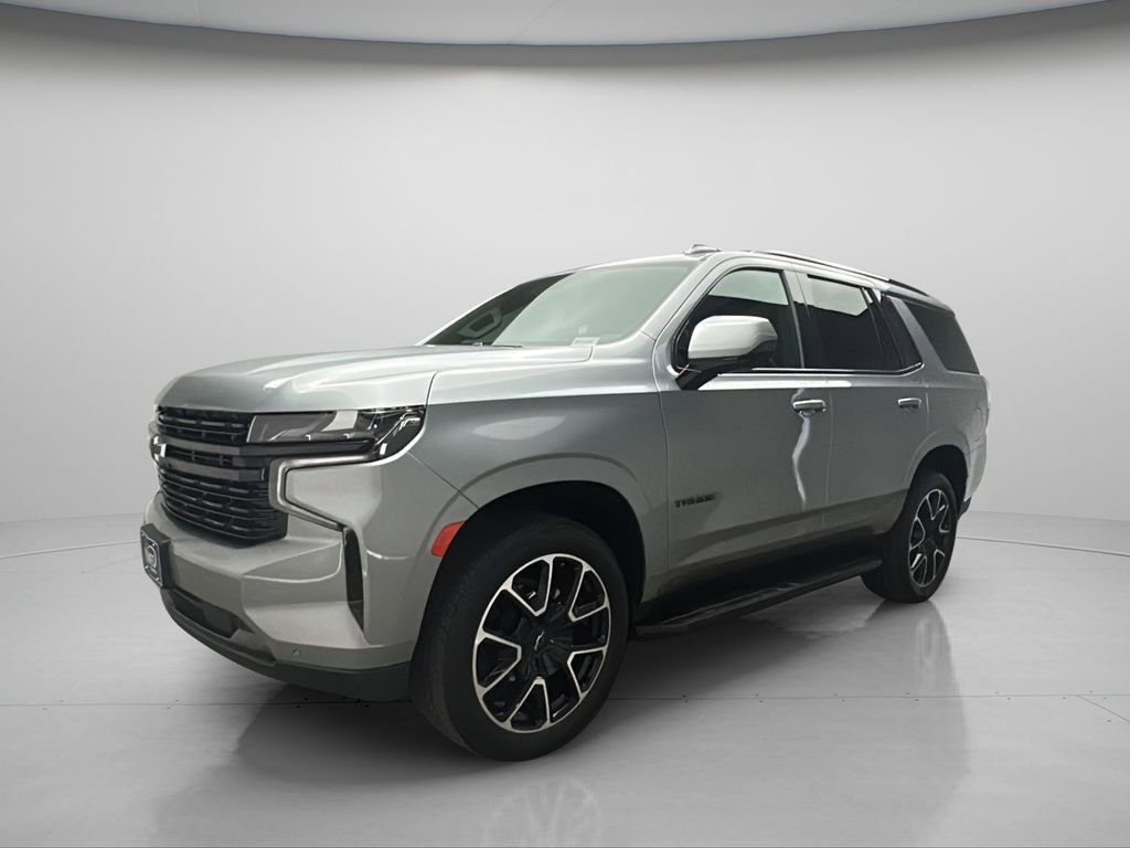 Used 2024 Chevrolet Tahoe RST w/ Sport Performance Package AWD/4WD image 2