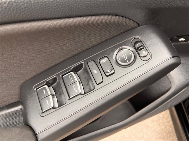 Used 2025 Honda Civic Sport image 12