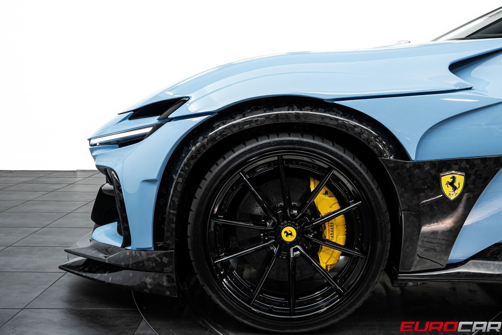 Used 2025 Ferrari Purosangue AWD/4WD image 20