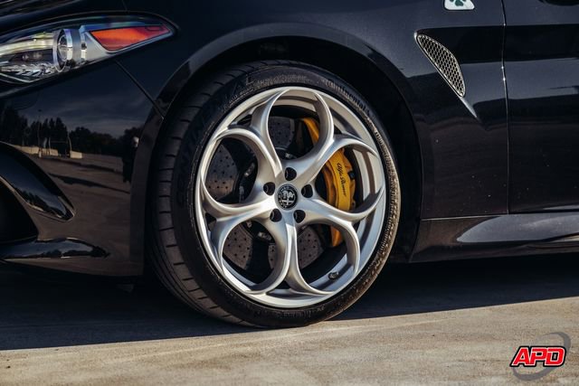 Used 2019 Alfa Romeo Giulia Quadrifoglio w/ Driver Assist Dynamic Package image 46