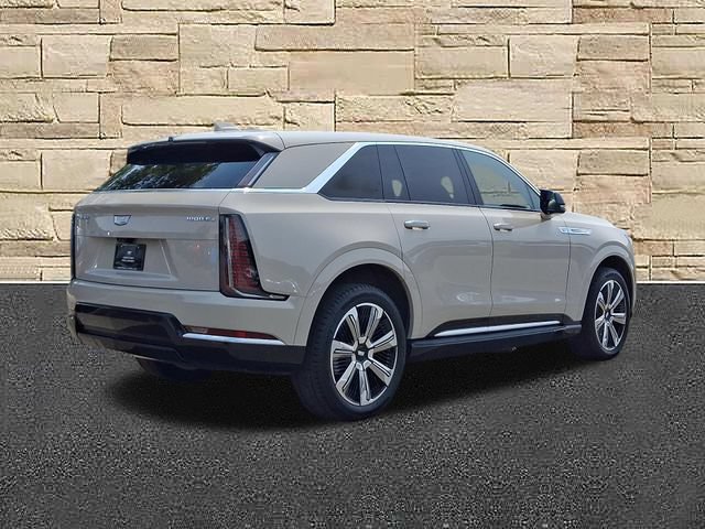 Certified 2026 Cadillac Escalade IQ Luxury 2 w/ LPO, Premium Carpet Package AWD/4WD image 4
