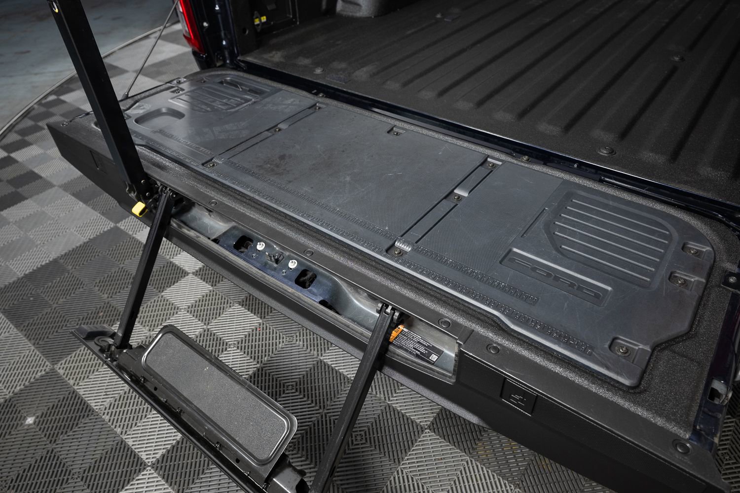 Used 2023 Ford F150 Raptor AWD/4WD image 23