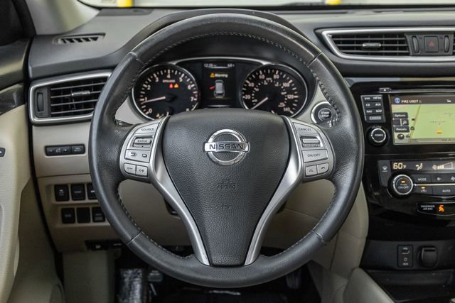 Used 2016 Nissan Rogue SL image 9