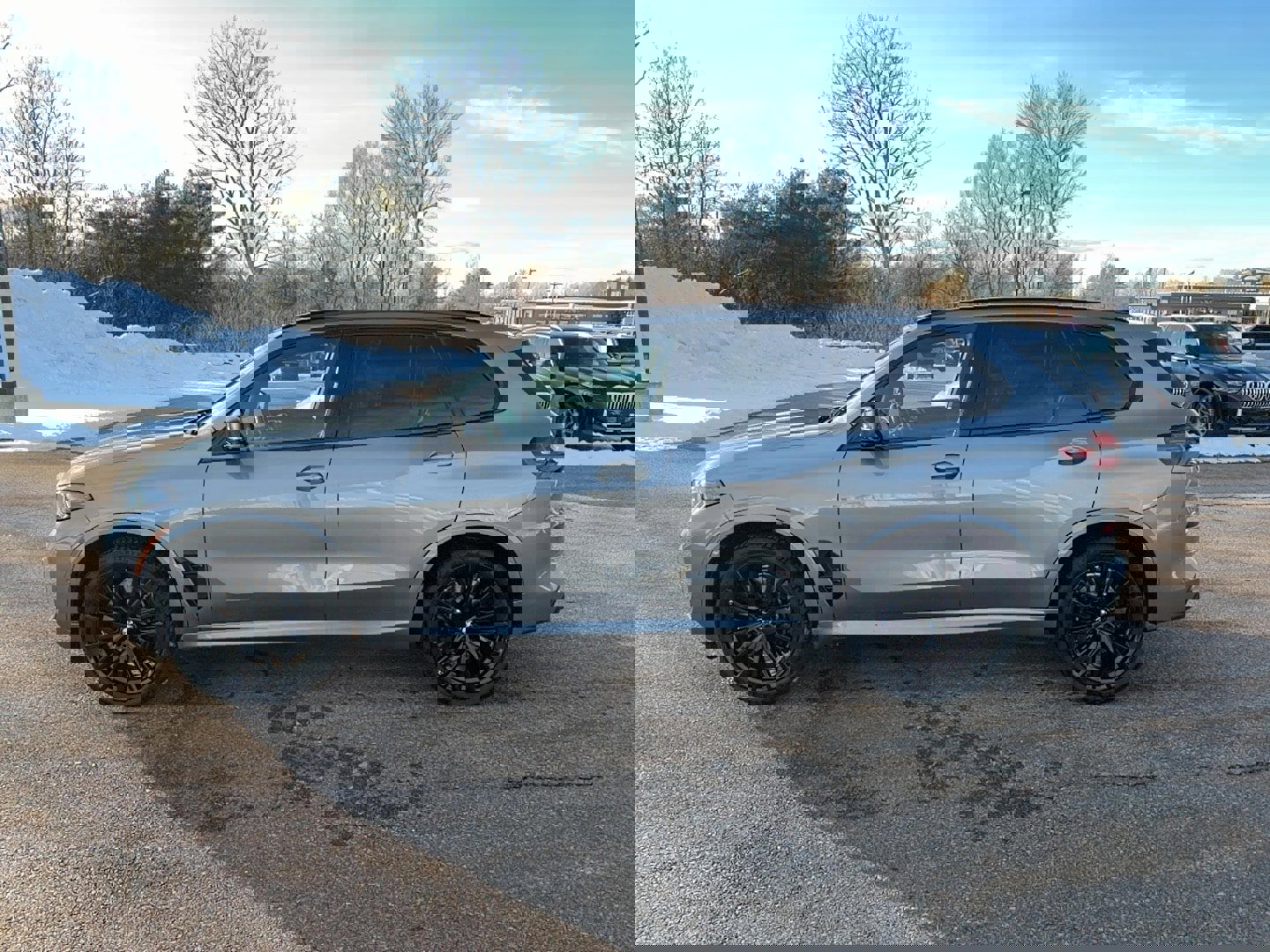 Certified 2024 BMW X5 M60i w/ Climate Comfort Package image 8