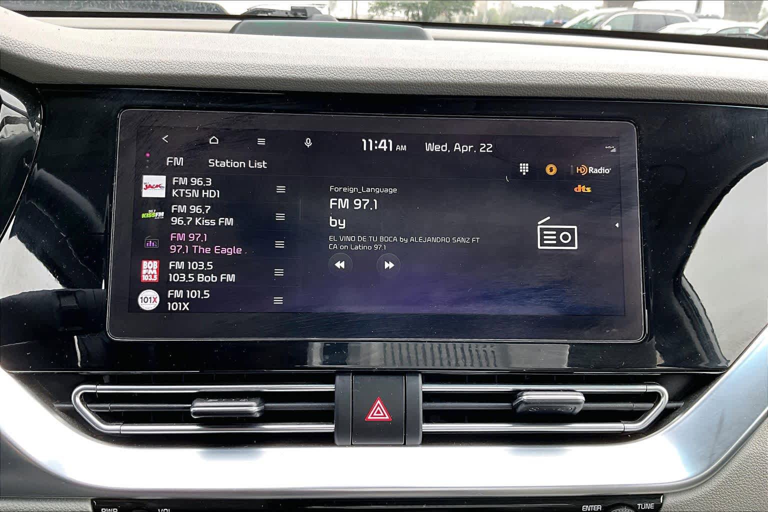 Used 2022 Kia Niro EX Premium FWD image 32