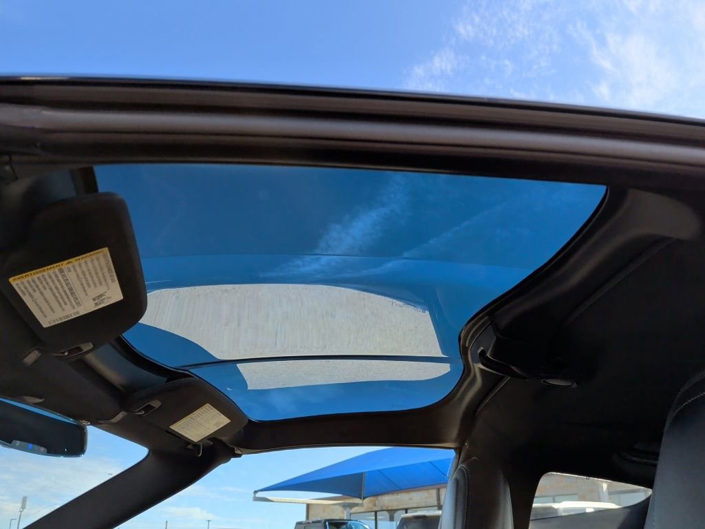 Used 2019 Chevrolet Corvette Stingray Coupe w/ 1LT image 25