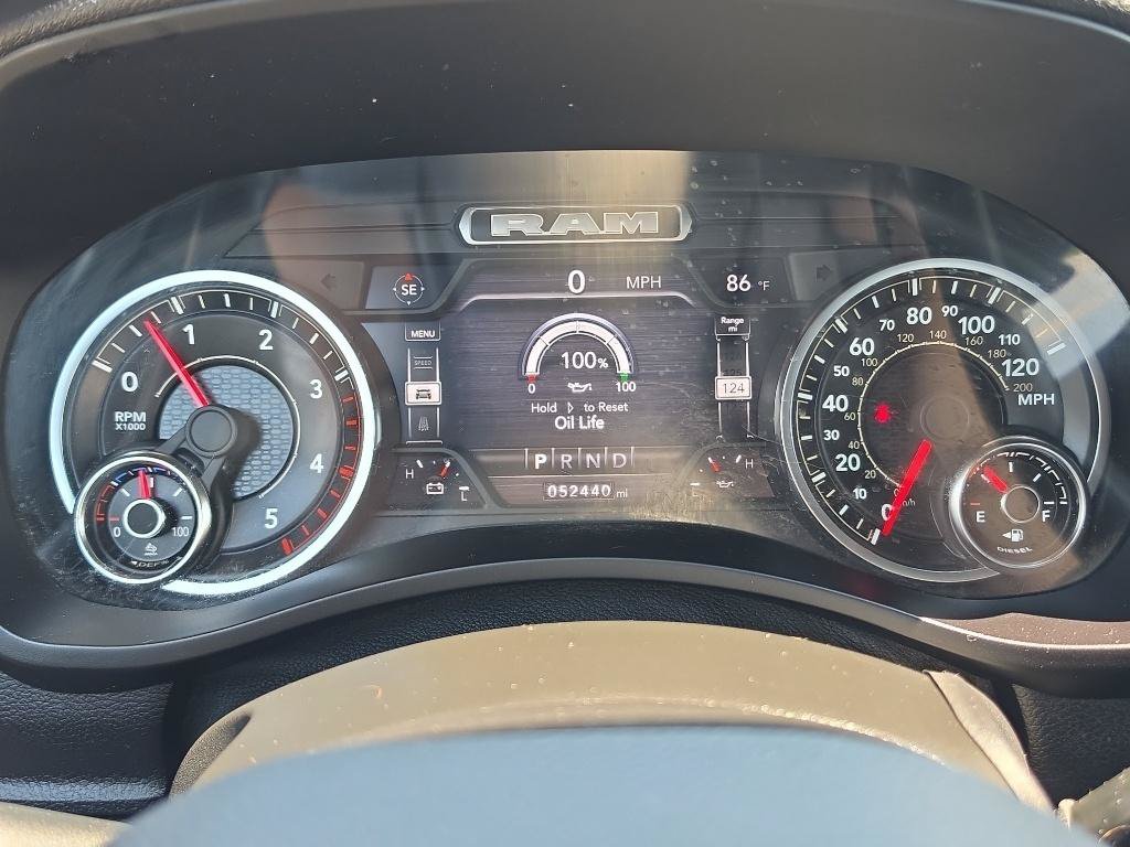 Used 2022 RAM 3500 Big Horn w/ Level C Equiment Group AWD/4WD image 16