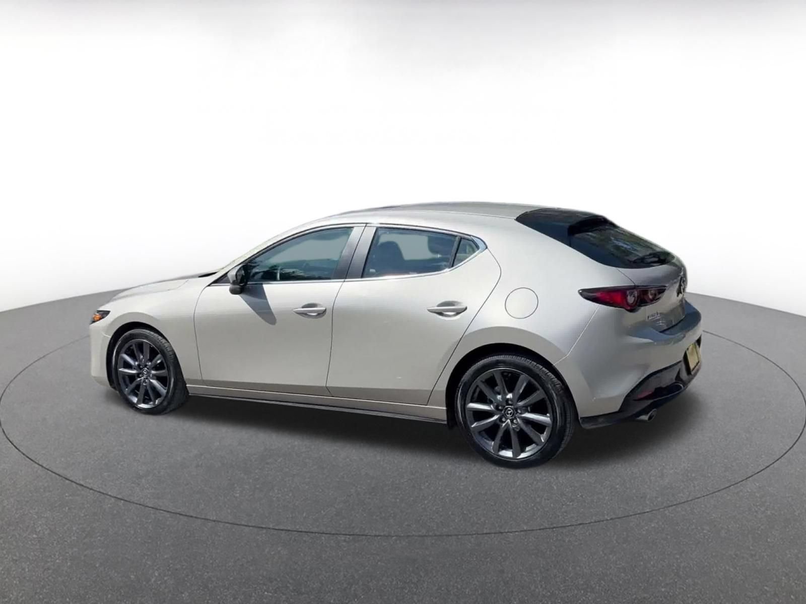 Used 2026 MAZDA MAZDA3 s FWD image 9