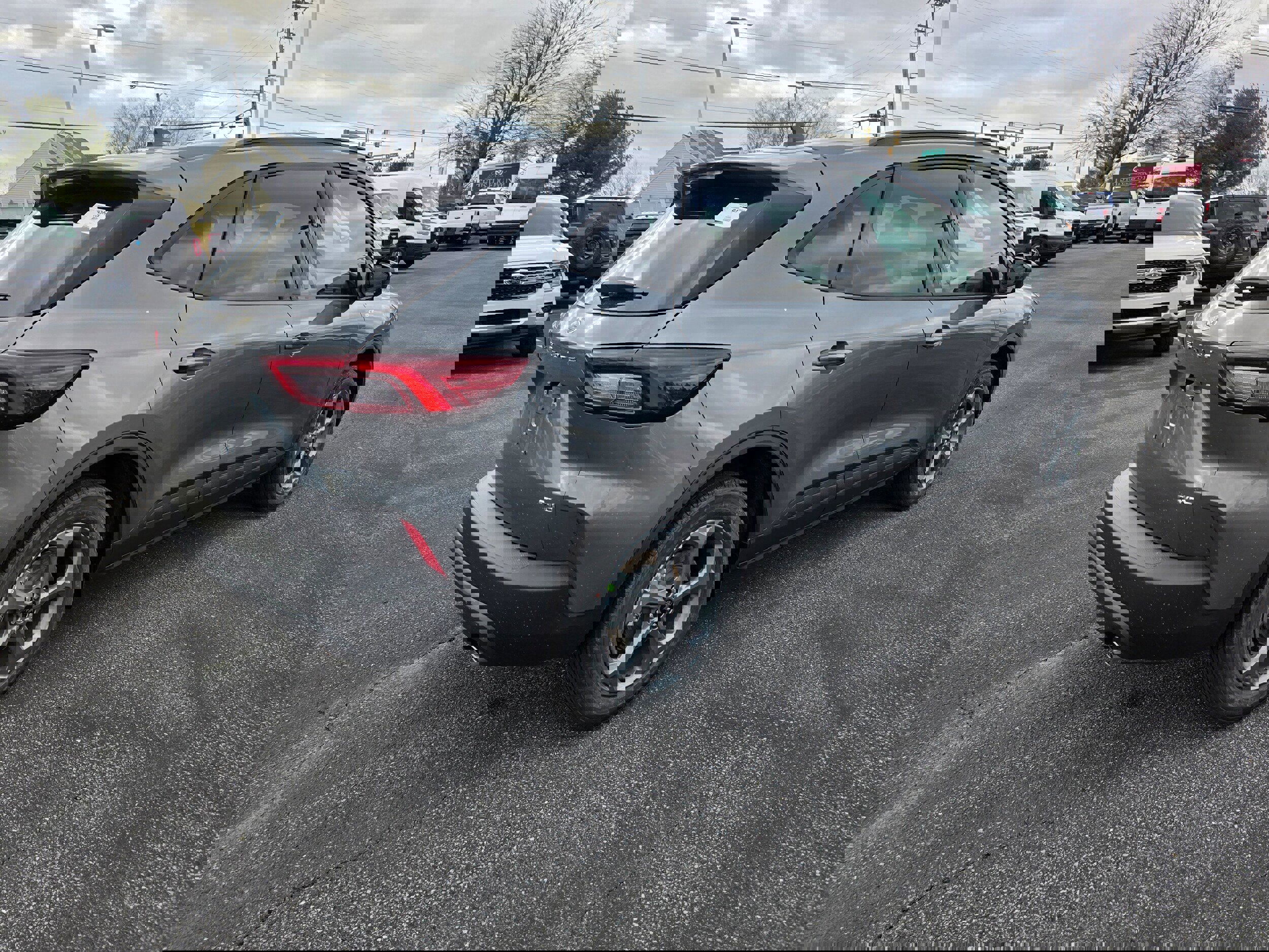 New 2026 Ford Escape ST-Line Select w/ Equipment Group 401A image 5