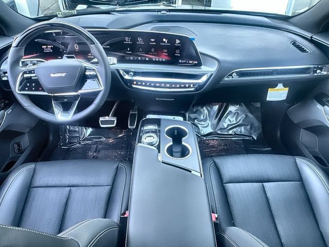 New 2026 Cadillac Lyriq V w/ Exterior Carbon Fiber Package AWD/4WD image 21