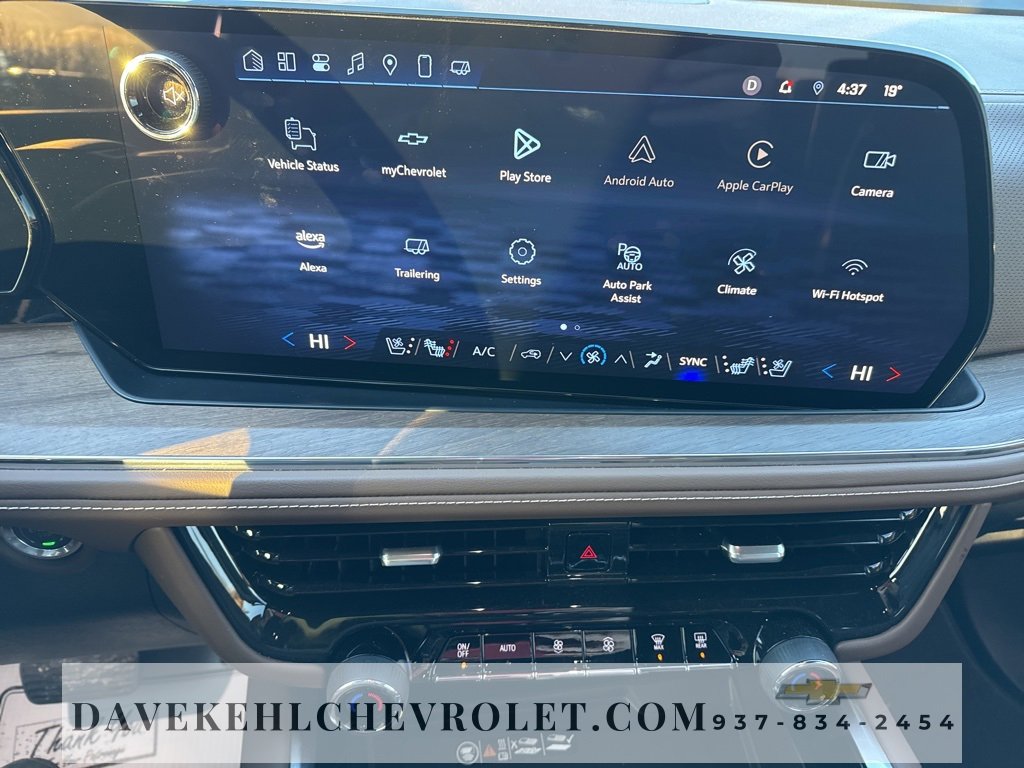 Certified 2025 Chevrolet Suburban High Country image 17