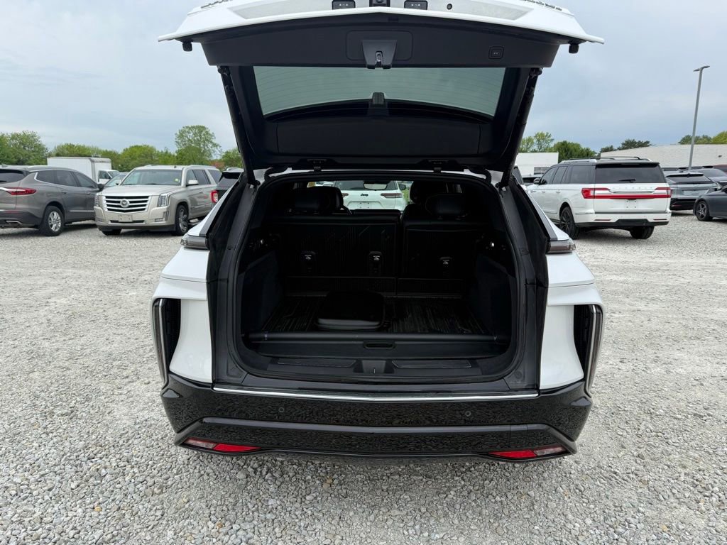 Certified 2024 Cadillac Lyriq Luxury w/ LPO, Floor Liner Package AWD/4WD image 13