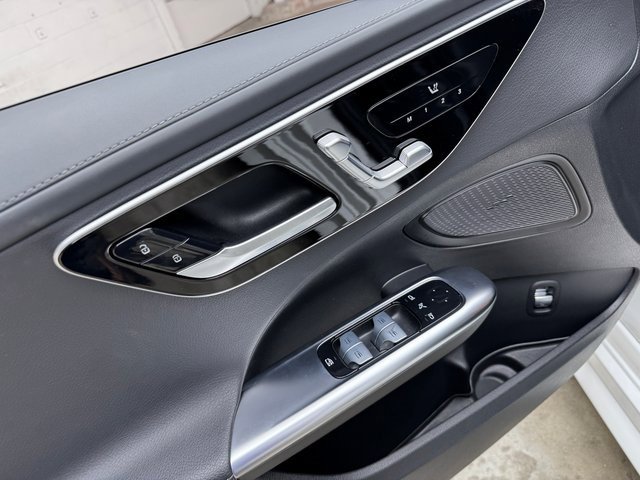 Used 2023 Mercedes-Benz C 300 4MATIC Sedan w/ AMG Line w/ Night Package image 11