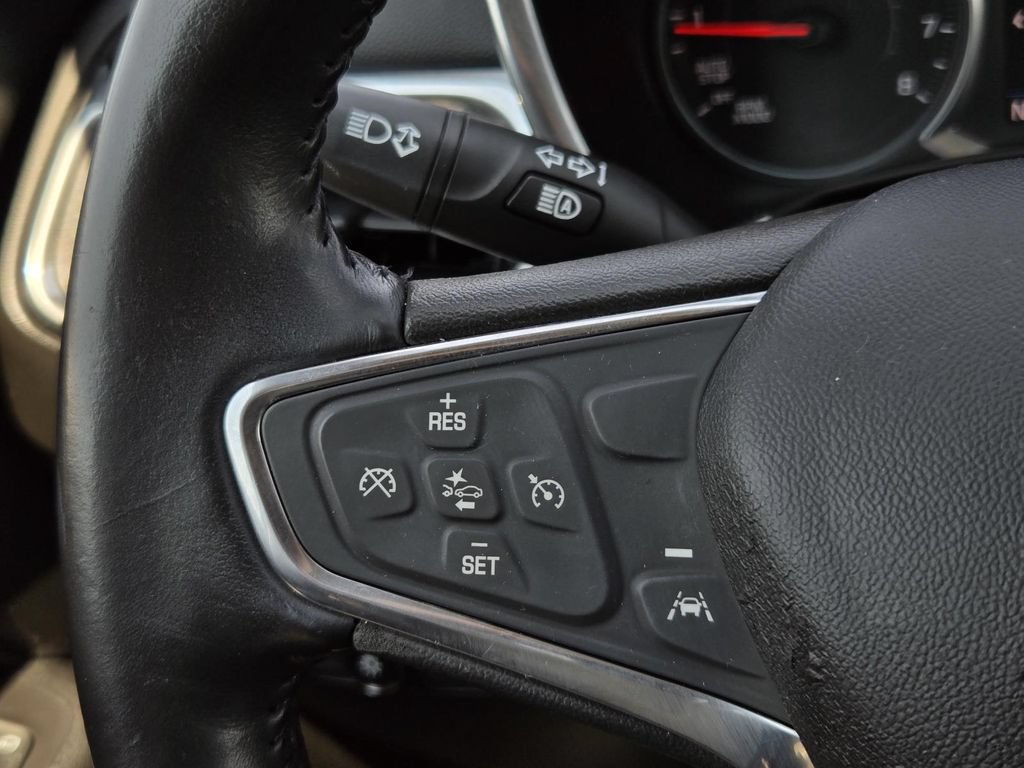 Used 2019 Chevrolet Equinox LT w/ Driver Convenience Package FWD image 26