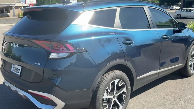 Certified 2025 Kia Sportage EX w/ EX Premium Package image 5