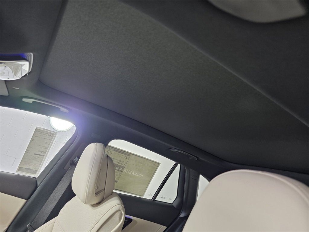 New 2026 Mercedes-Benz GLC 300 image 9