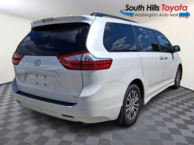 Used 2019 Toyota Sienna XLE Premium FWD image 6