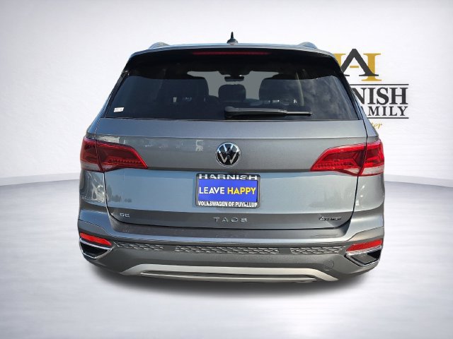 Certified 2023 Volkswagen Taos SE w/ Panoramic Sunroof Package AWD/4WD image 5