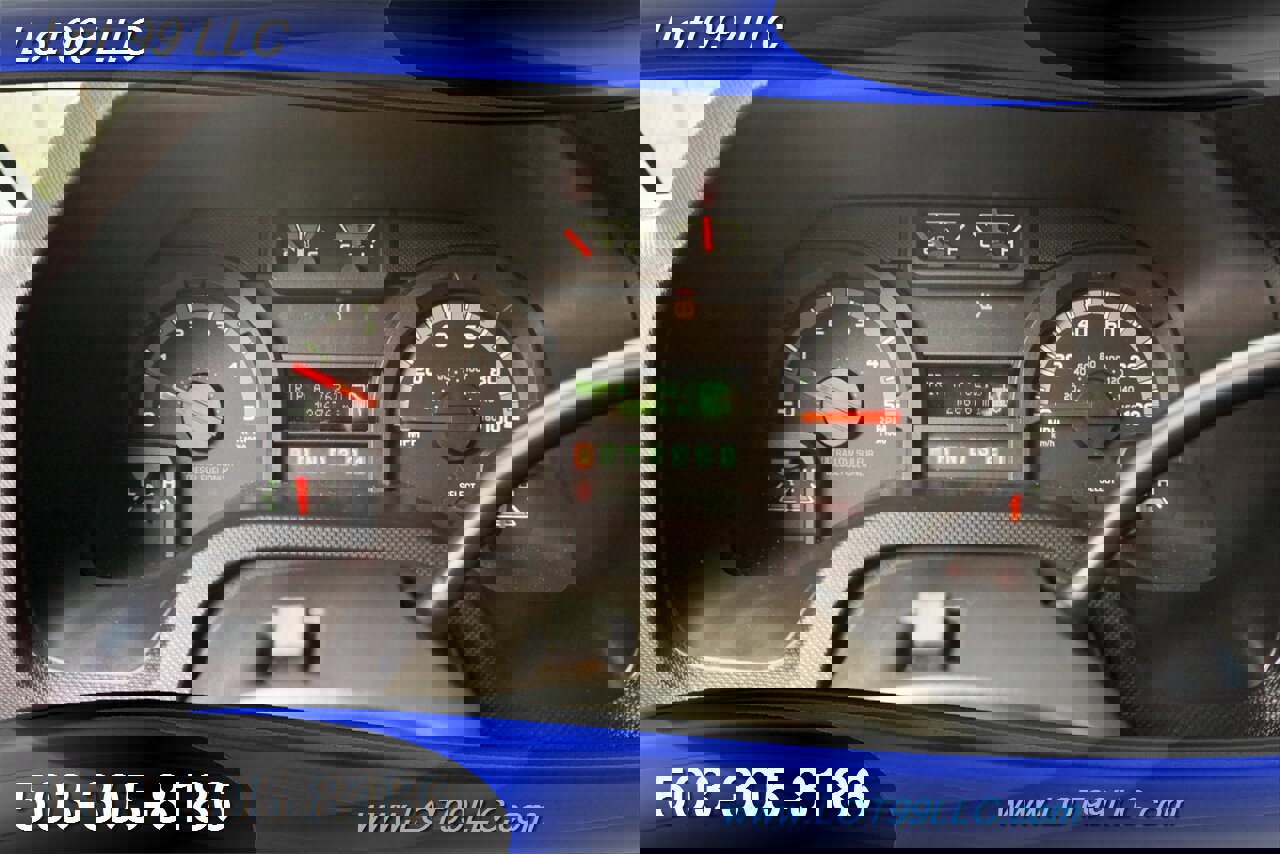 Used 2009 Ford E-350 and Econoline 350 Extended Super Duty image 21